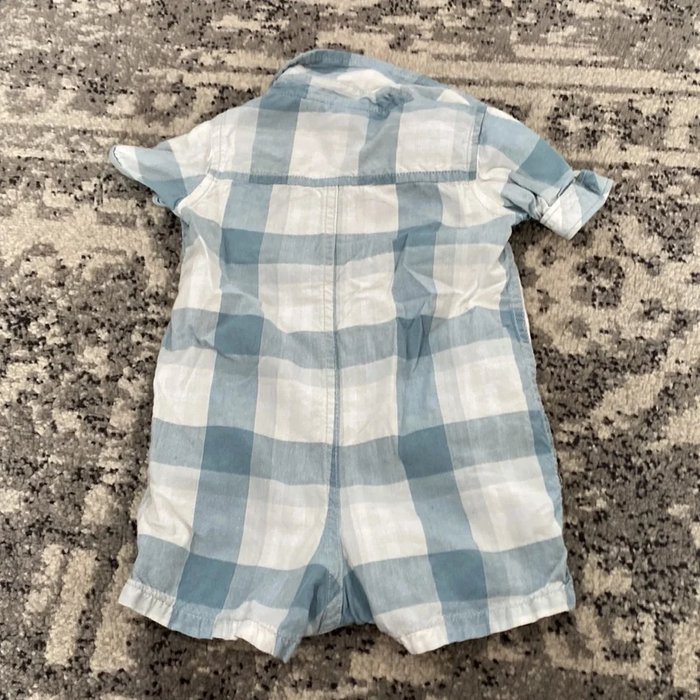 Gap 5 onesie bundle